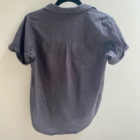 Velvet short-sleeve button down - Picture 3 of 5